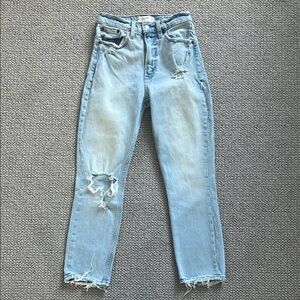 Abercrombie & Fitch High Rise Mom Jeans